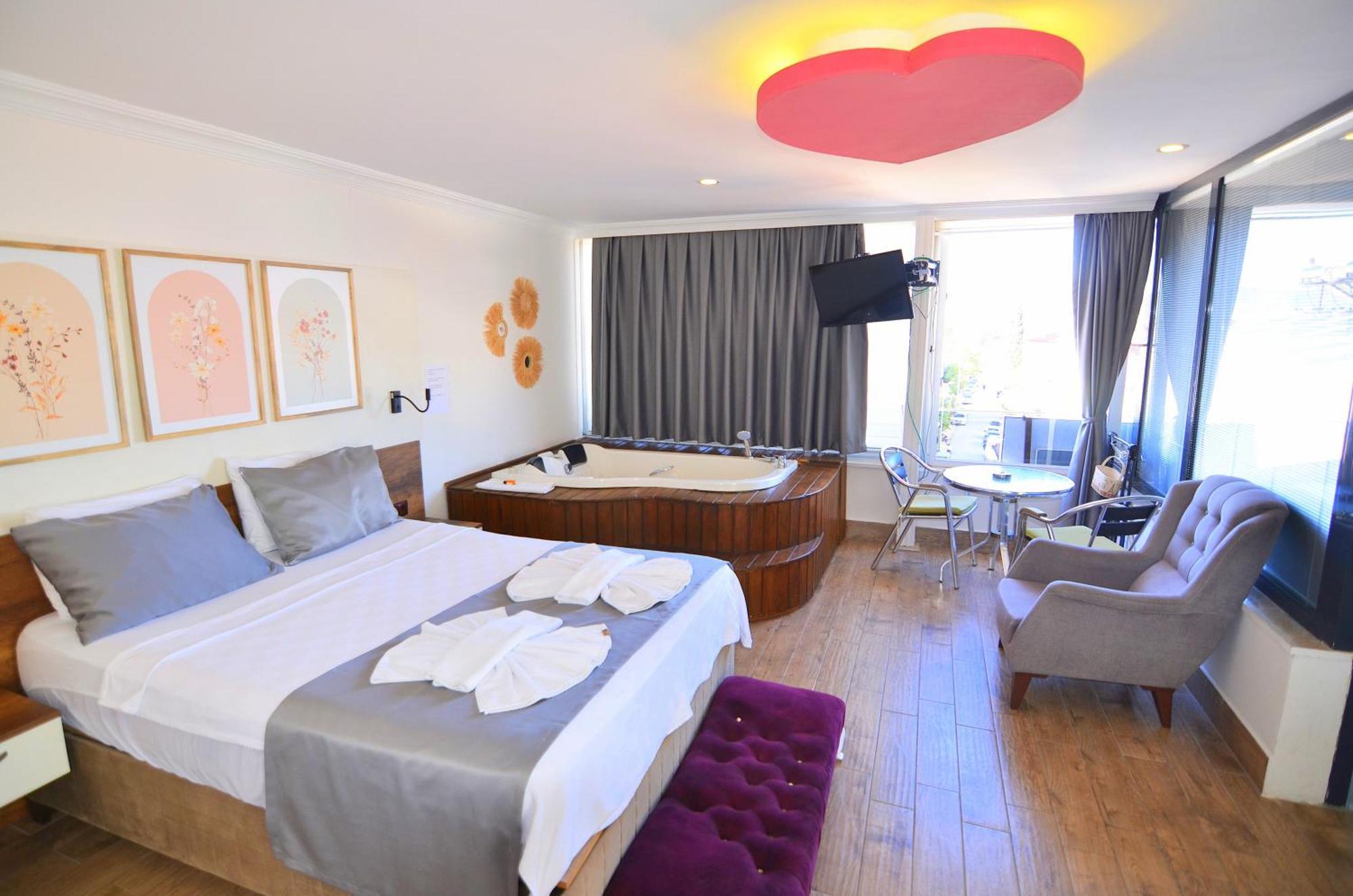 Mykonut Apart Hotel Fethiye Extérieur photo